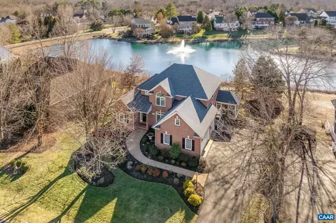 2444 Pendower Ln, Keswick, VA 22947