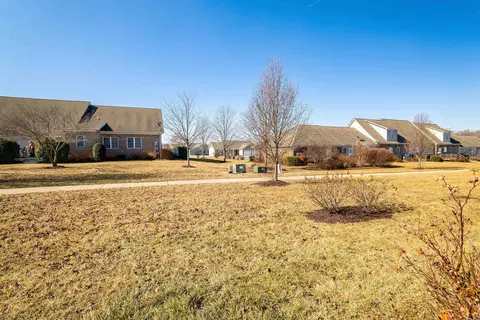25 Gemstone Dr, Stuarts Draft, VA 24477 photo 34