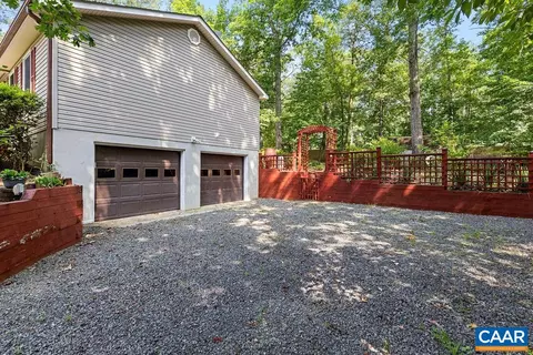 609 Jefferson Dr, Palmyra, VA 22963 photo 3