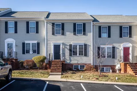 1476 Miller Spring Ct, Harrisonburg, VA 22801