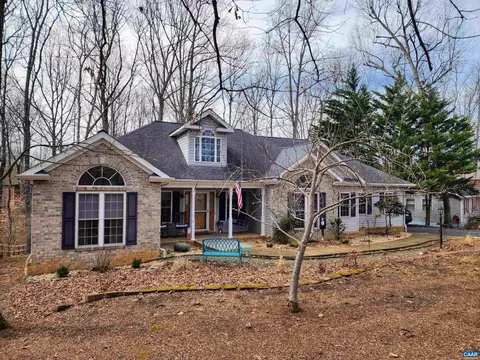 12 Condor Rd, Palmyra, VA 22963 photo 2