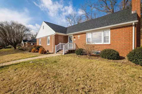 52 Herron St, Mount Sidney, VA 24467