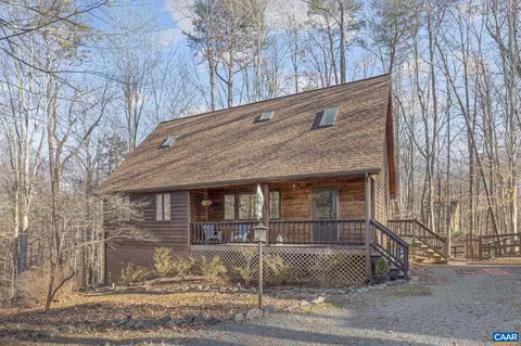 9 Sandy Beach Ct, Palmyra, VA 22963