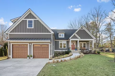 1001 Hawthorne Ln, Waynesboro, VA 22980