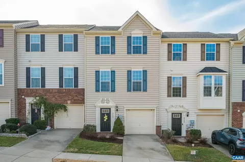 2157 Whispering Hollow Ln, Charlottesville, VA 22911