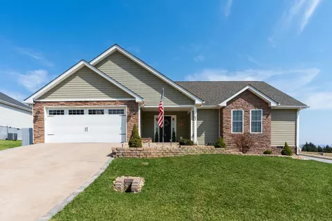 63 Hull Hills Ln, Staunton, VA 24401
