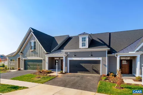 2046 Larkin Ave, Crozet, VA 22932