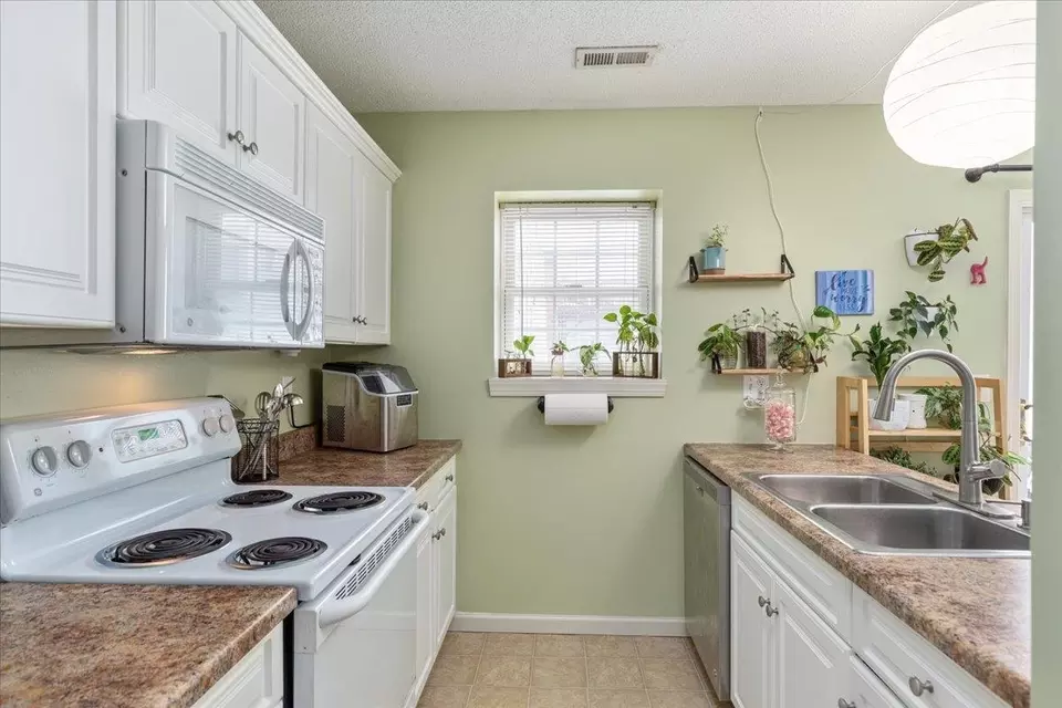  1036 Molly Pitcher Pl, Harrisonburg, VA 22802 photo 10