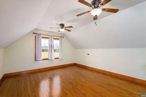 125 Stone Dr, Stuarts Draft, VA 24477 photo 39