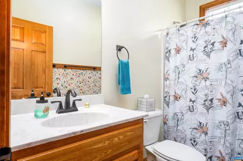 125 Stone Dr, Stuarts Draft, VA 24477 photo 33