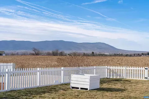 125 Stone Dr, Stuarts Draft, VA 24477 photo 48