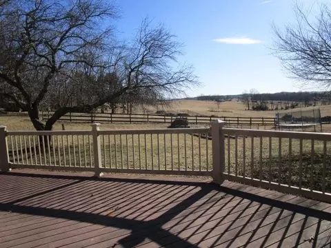 410 Mt Pisgah Rd, Mount Sidney, VA 24467