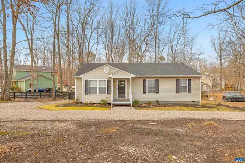 618 Jefferson Dr, Palmyra, VA 22963 photo 2