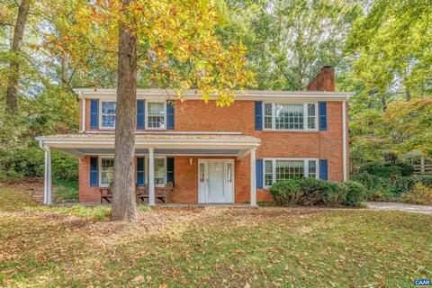 2214 Brandywine Dr, Charlottesville, VA 22901