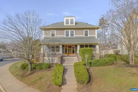 811 Village Rd, Charlottesville, VA 22903