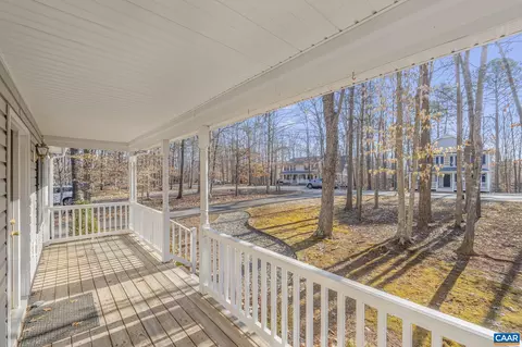 39 Riverside Dr, Palmyra, VA 22963 photo 2