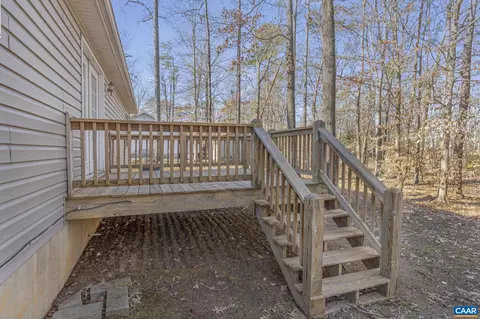 39 Riverside Dr, Palmyra, VA 22963 photo 24