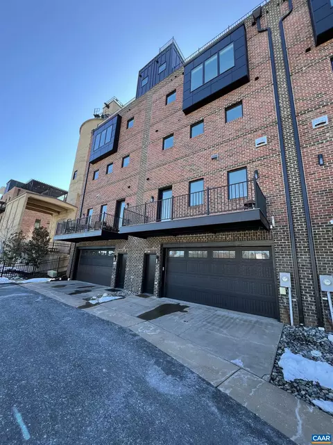 1037 E Water St E, Charlottesville, VA 22902 photo 41