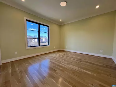 1037 E Water St E, Charlottesville, VA 22902 photo 35