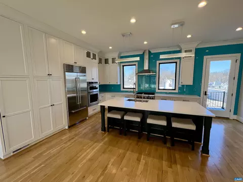 1037 E Water St E, Charlottesville, VA 22902 photo 13