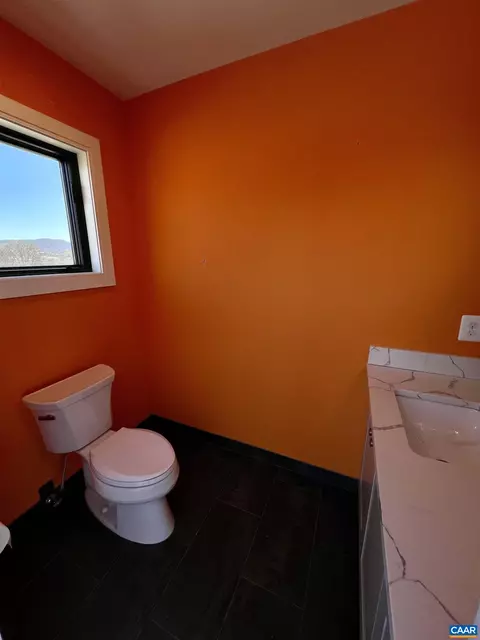 1037 E Water St E, Charlottesville, VA 22902 photo 44