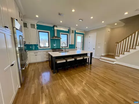 1037 E Water St E, Charlottesville, VA 22902 photo 15