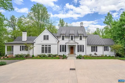 2440 N Dogwood Ln, Charlottesville, VA 22901