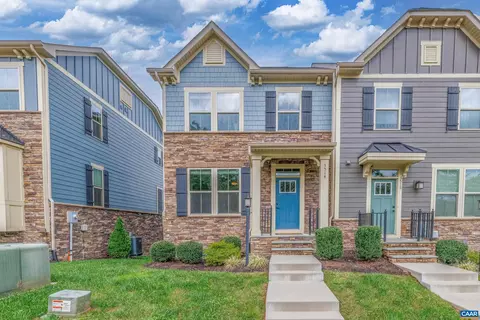 3514 Steamer Dr, Keswick, VA 22947
