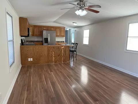 39 Harriston Rd, Grottoes, VA 24441
