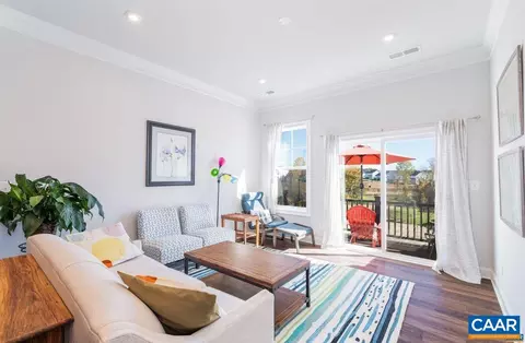 516 Crimson St, Crozet, VA 22932