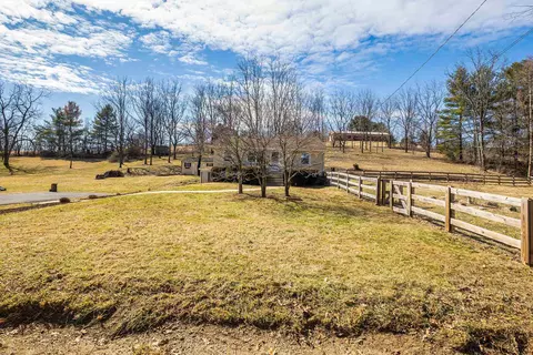 899 Old White Hill Rd, Stuarts Draft, VA 24477