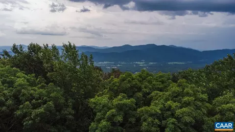 730 Far Knob Climb, Nellysford, VA 22958