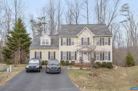 1409 Maymont Ct, Charlottesville, VA 22902