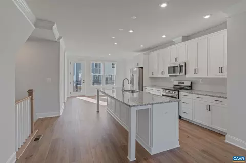 2219 Woodburn Rd, Charlottesville, VA 22901