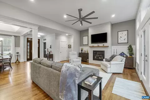 100 Pine Shadow Ct, Troy, VA 22974 photo 11