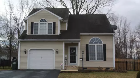 7 Lady Slipper Dr, Waynesboro, VA 22980