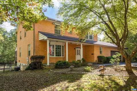 18352 Gregory Dr, Gordonsville, VA 22942