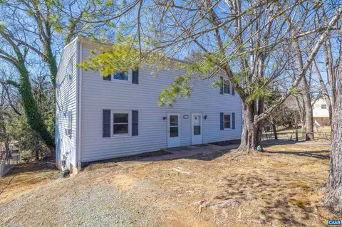 1214 Smith St, Charlottesville, VA 22901