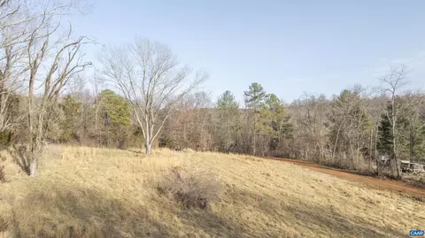704 Grassmere Rd, Charlottesville, VA 22903