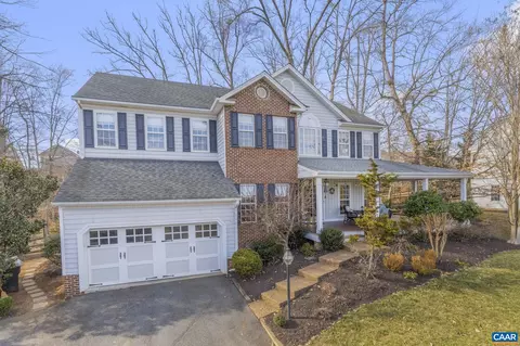 1338 Dunlora Dr, Charlottesville, VA 22901