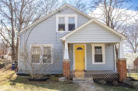 1007 Hevener St, Staunton, VA 24401