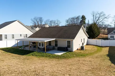 84 Lofty Cir, Stuarts Draft, VA 24477 photo 48