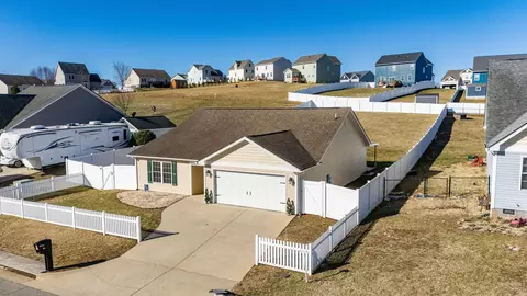 84 Lofty Cir, Stuarts Draft, VA 24477 photo 59