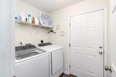 84 Lofty Cir, Stuarts Draft, VA 24477 photo 42