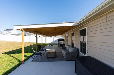 84 Lofty Cir, Stuarts Draft, VA 24477 photo 43