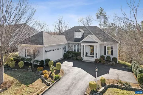 3579 Glasgow Ln, Keswick, VA 22947