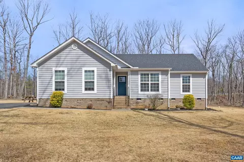 1075 Pine Crest Dr, Troy, VA 22974
