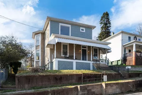 418 Baltimore Ave, Staunton, VA 24401