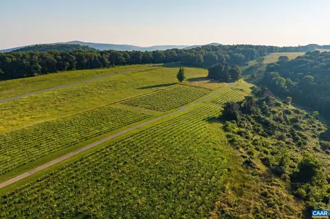 Other - 24981 Blue Ridge Pkwy, Vesuvius, VA 24483 photo 35 of 38