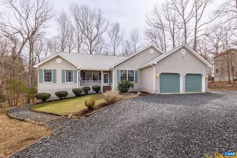 7 Sassafras Rd, Palmyra, VA 22963